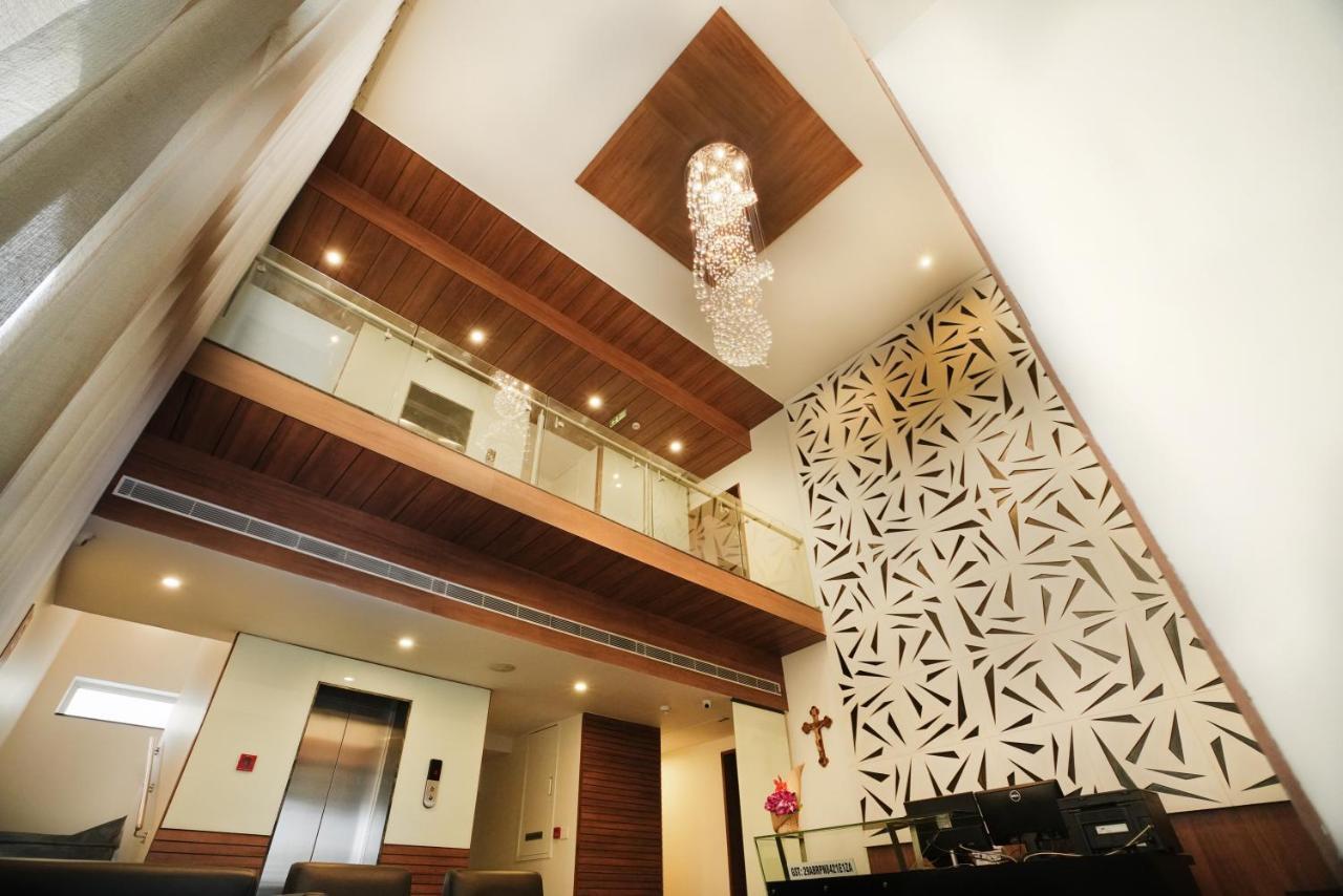 The Pommels Business Hotel Bangalore Luaran gambar